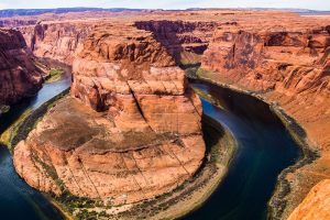 A Complete Guide To Visiting Horseshoe Bend AZ For The Best Views