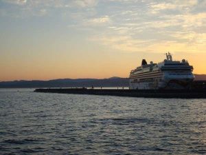 Cruise Critic: Cruise Vacation Reviews & More