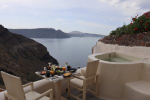 How to Earn Marriott Bonvoy Lifetime Elite Status