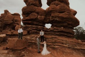 How to Plan the Perfect Intimate Wedding Celebration On The Road