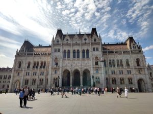 One Day in Budapest: A Relaxing Walking Itinerary Through the Best of Pest